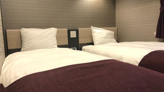 エコノミー ツインルーム 喫煙可