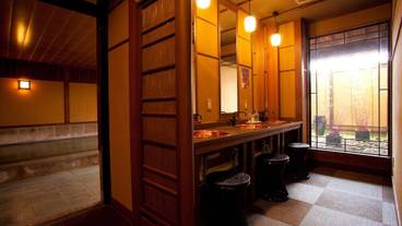 トリートメント ルーム / 11