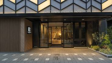 施設の入り口 / 40