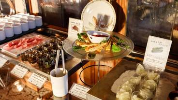 朝食ビュッフェ / 19