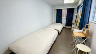 [個室] 禁煙 ツイン　シャワー・トイレ共同