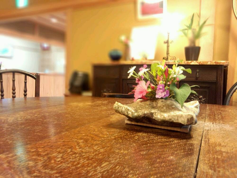 ロビーラウンジ