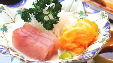 食事・飲み物 / 4