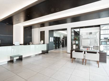 クロス・ウェーブ梅田 / 1