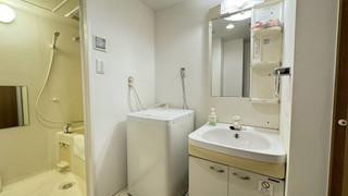 スタンダード トリプルルーム シングルベッド 3 台 禁煙