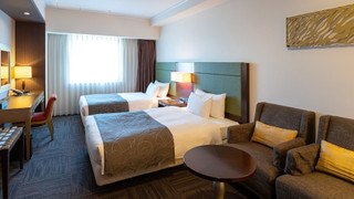 スーペリア ルーム シングルベッド 2 台 喫煙可