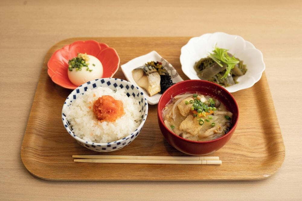 朝食