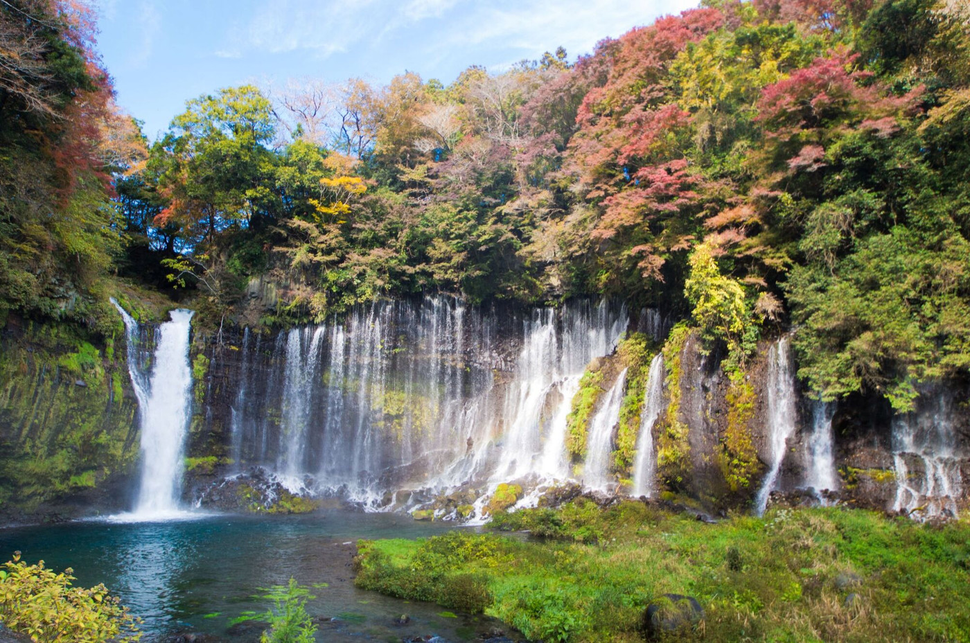 幅150mにわたって広がる名瀑「白糸ノ滝」3065066