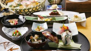 食事・飲み物 / 6