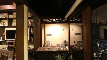 内部エントランス / 3