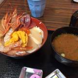 豊浜 魚ひろば（トヨハマサカナヒロバ）