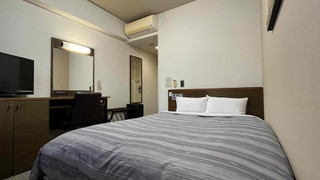 セミダブルルーム(喫煙)