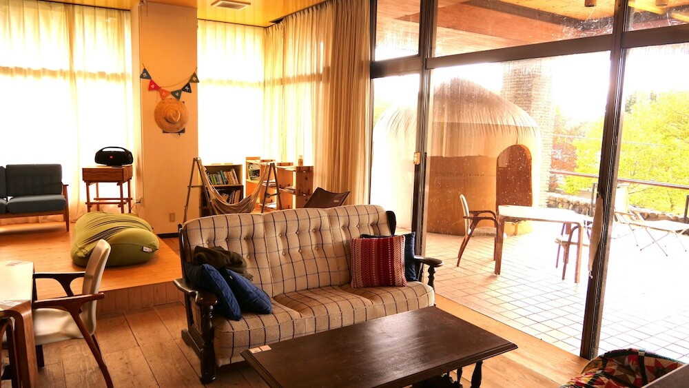 ロビー応接スペース