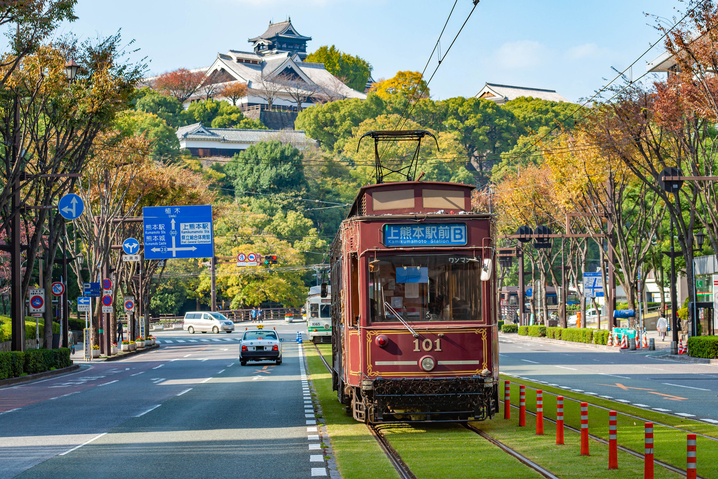 熊本市電と熊本城