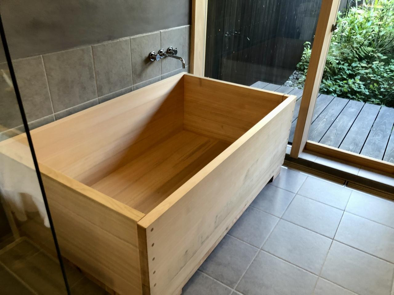 忍びの里で歴史的な邸宅に泊まる4010448