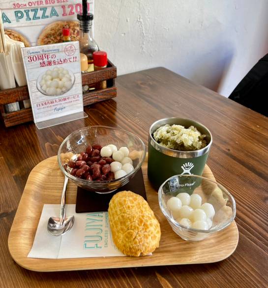 「富士屋」に立ち寄り
沖縄ぜんざいで〆る / 2