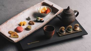 食事・飲み物 / 4