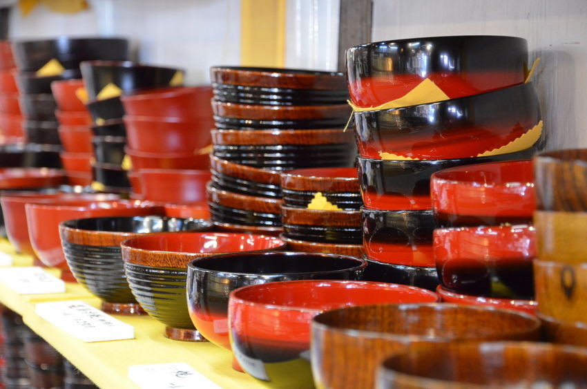 2．使うほどに手に馴染んでいく、一生モノの漆器を手に入れよう「木曽海老屋漆器店」1844856