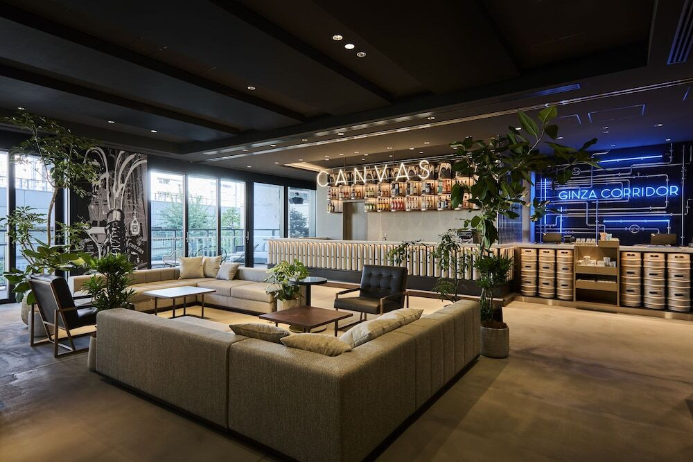 キャンバスラウンジ①