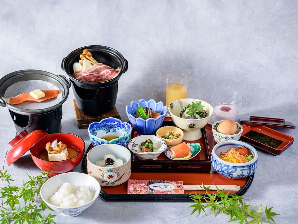 朝食