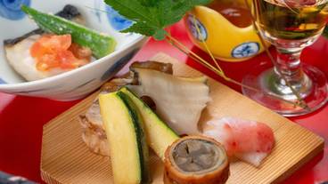 食事・飲み物 / 5