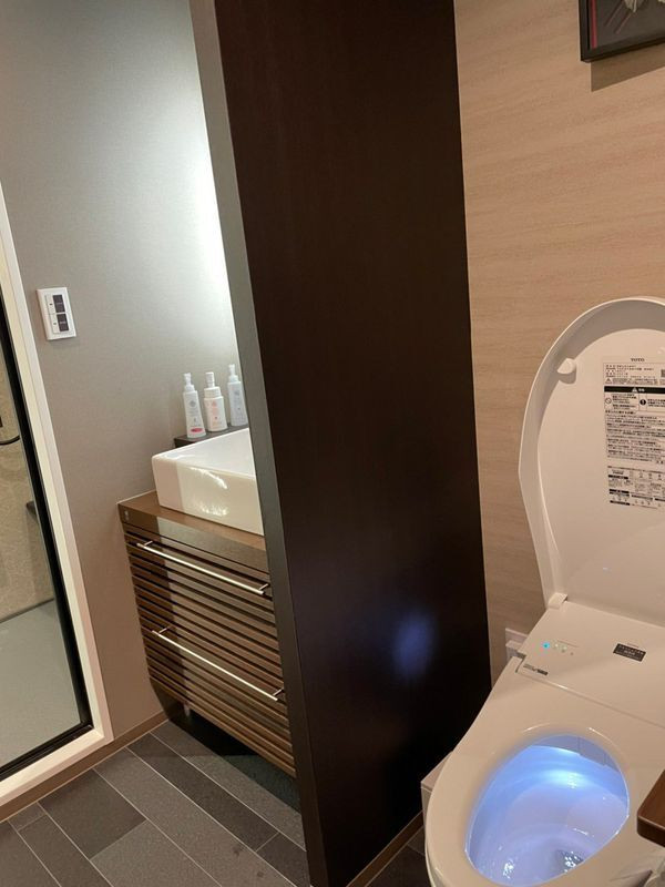 温泉露天風呂付きメゾネット／トイレ