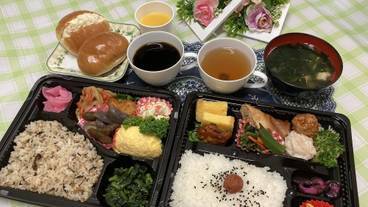朝食 / 1