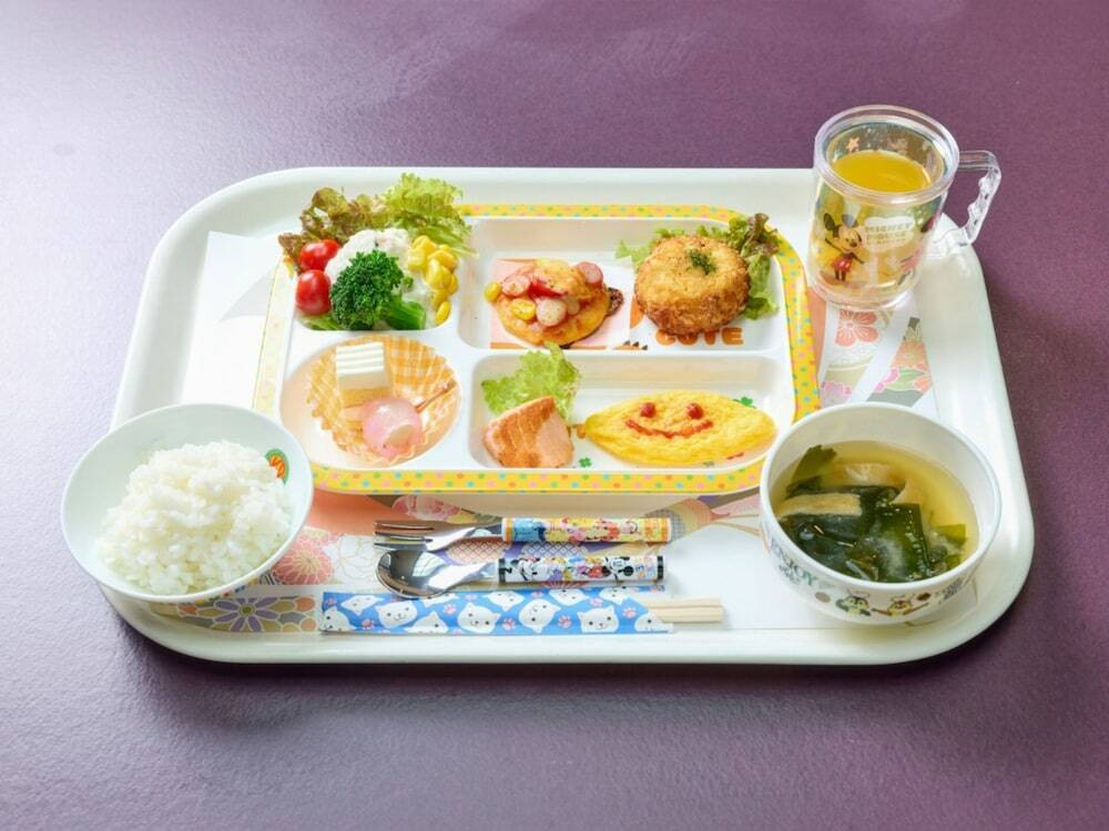 朝食