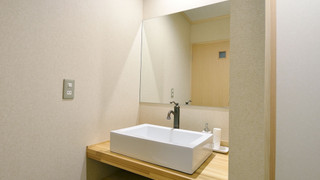 【リニューアル和室10畳 山茶花】シャワーブース付