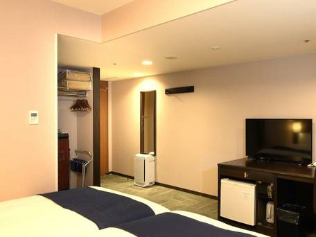 スマイルホテルプレミアム金沢東口駅前 / 5