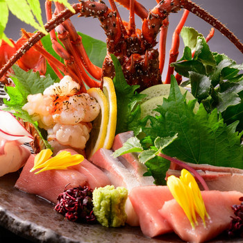 心まで満たされる熊野のお料理3713670