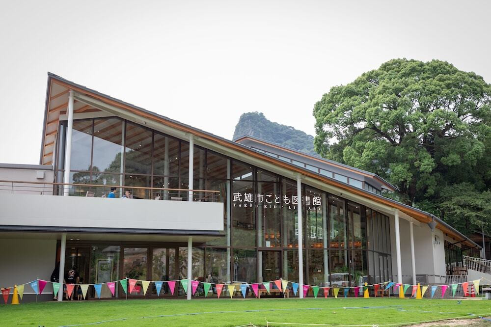 子供用の遊び場 - 屋内