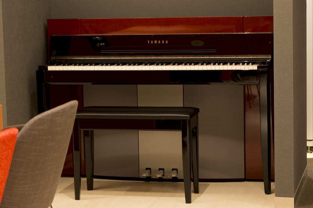 ロビーラウンジ