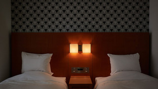 和洋室33平米、禁煙 [1階～2階]