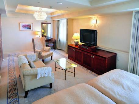 万代シルバーホテル / 1