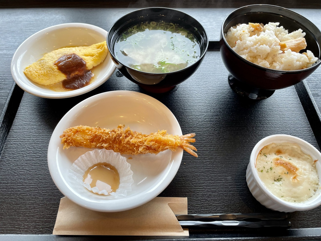 朝食ビュッフェ