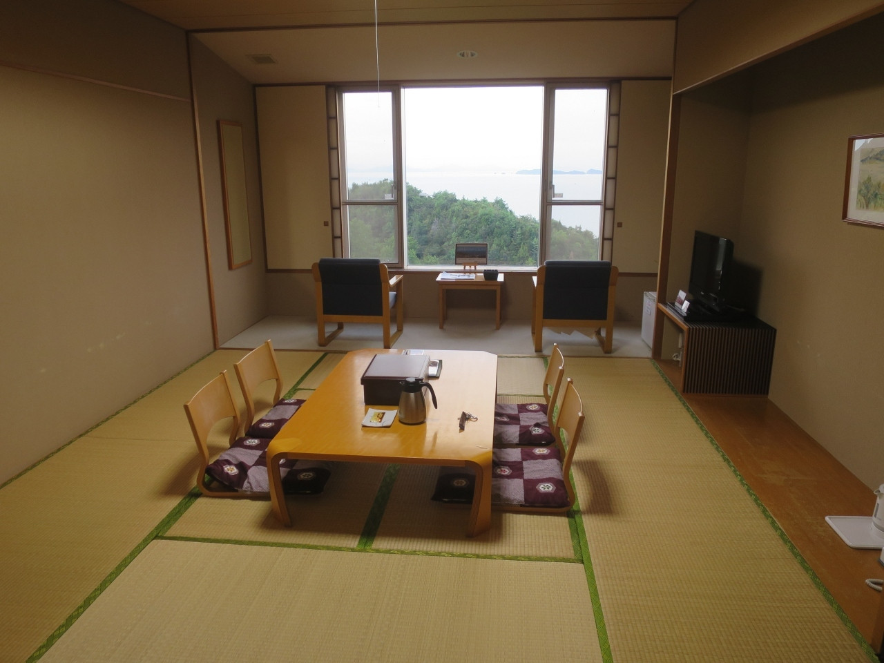 瀬戸内海の魅力がつまった宿でリラックス♡3557074