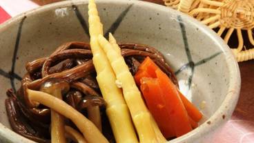 食事・飲み物 / 3