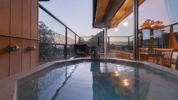 特別フロア六花 露天風呂付きコーナーツイン 香(2) / 11