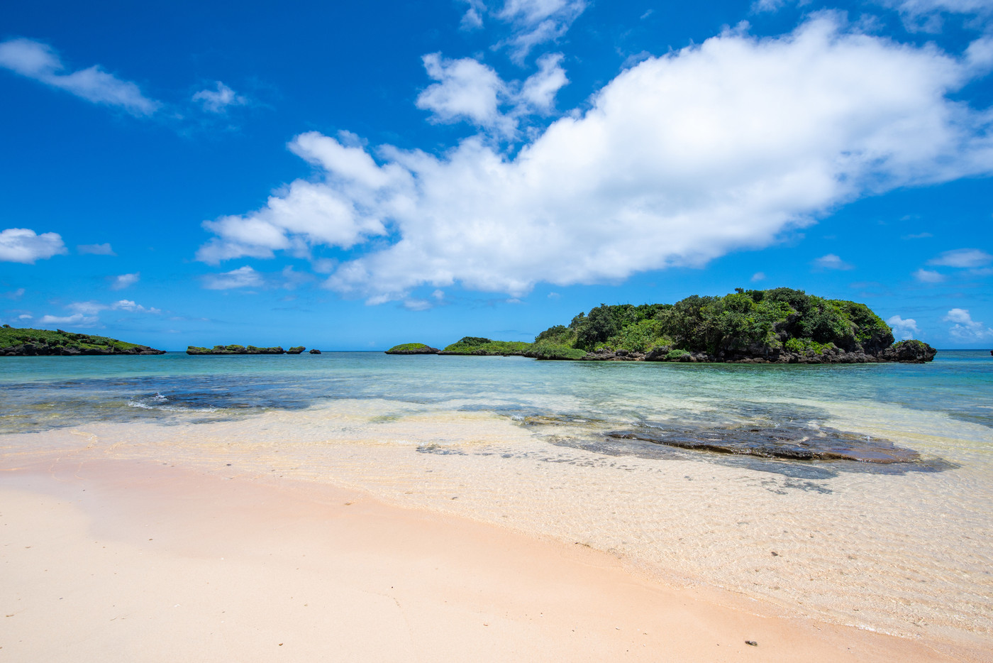 西表島　星砂の浜