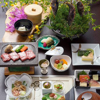 ギネスブック認定の世界最古の宿！名湯をお部屋で楽しめる3348412