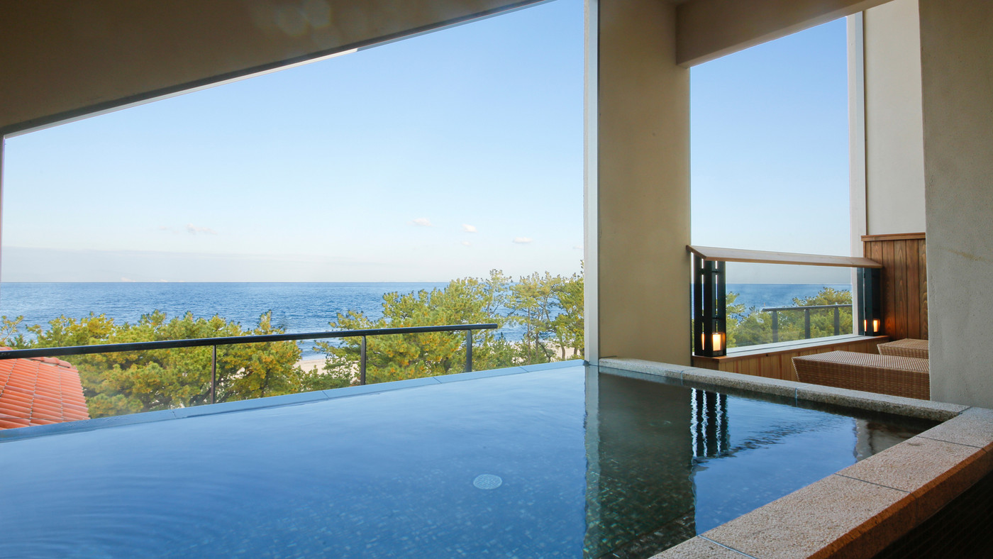 クラシックホテルで夕景＆美食に酔いしれる優雅な食事時間を3561775