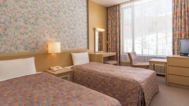 施設内の設備 / 13