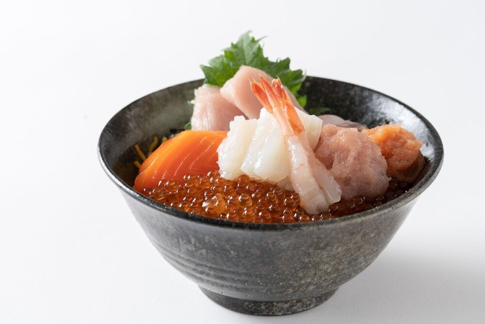 函館駅から徒歩約1分！ひこま豚や勝手丼で山海の幸をいただく4771954