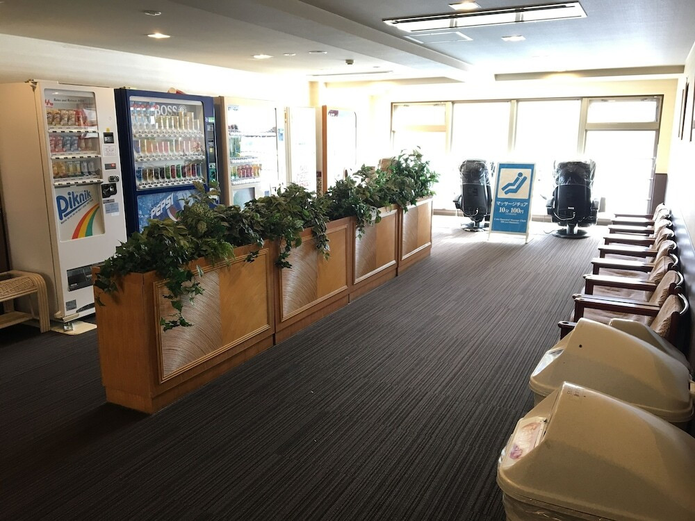 ロビー応接スペース