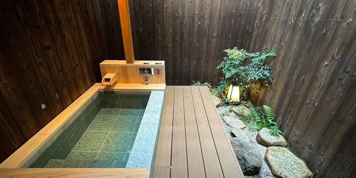 鈴 六条町家（Rinn Rokujo Machiya）（京都府 町家） / 1