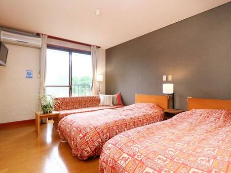 ホテル＆レストラン イエスタディ / 3