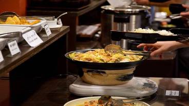 朝食ビュッフェ / 12