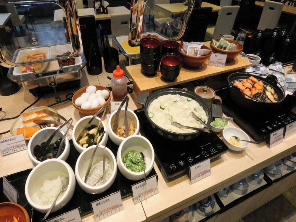 朝食ビュッフェ