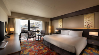 プレミア ルーム キングベッド 1 台